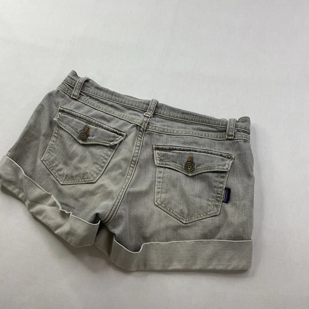 Patagonia Shorts Women Sz 27 Gray Denim Shortie Y2K Low Rise Stretch Cuffed